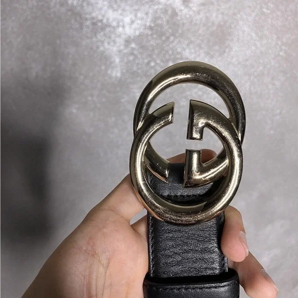 Gucci GG Logo Belt Women 100cm Black Gold Buckle Vintage 00s